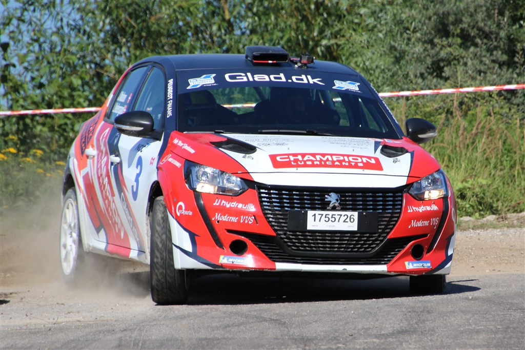 Jacob Madsen og Line Nedergaard starter for første gang i år i en afdeling af Dansk Super Rally.
(Foto: Allan Christiansen)
